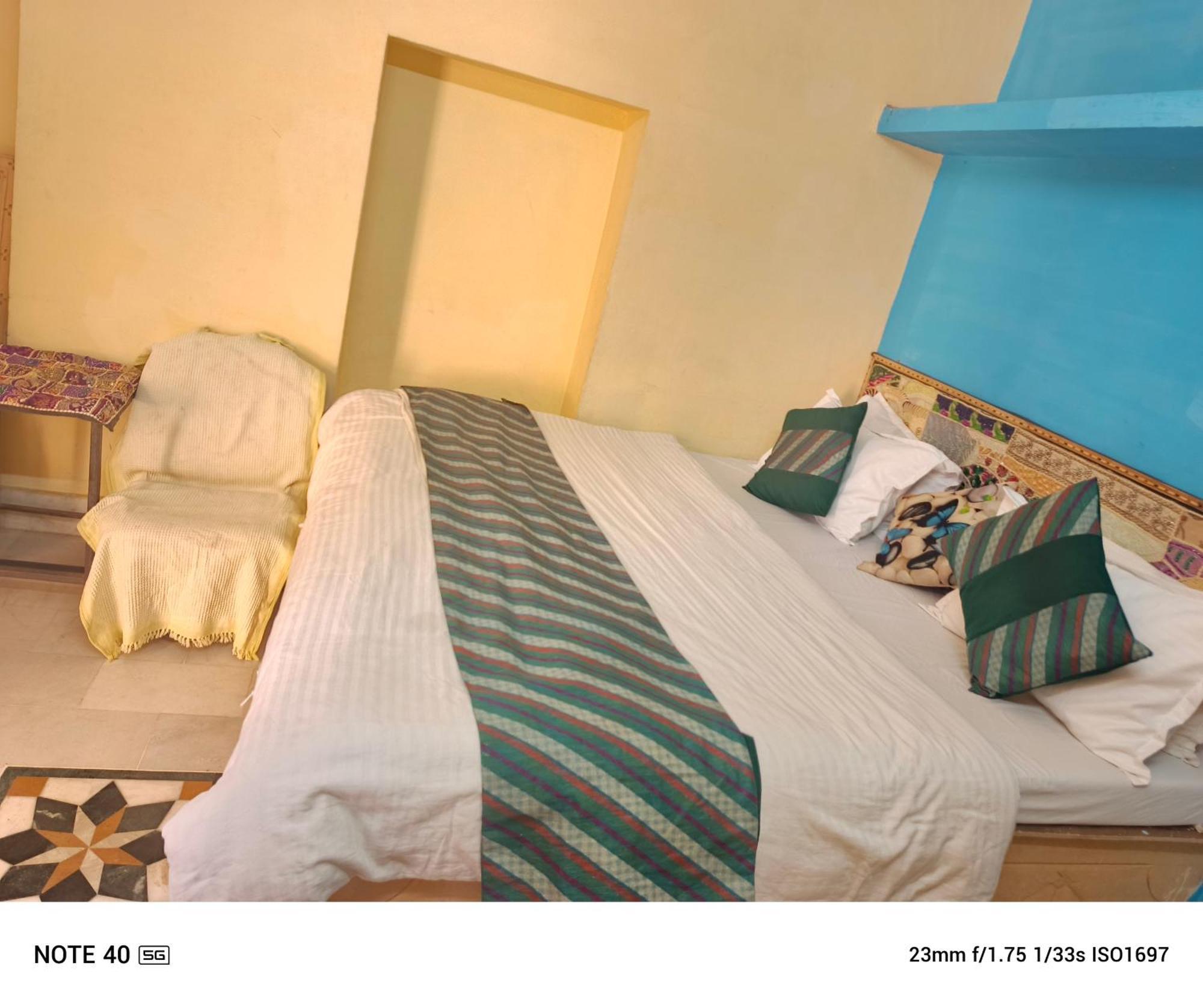Neem Guest House Джайсалмер Номер фото